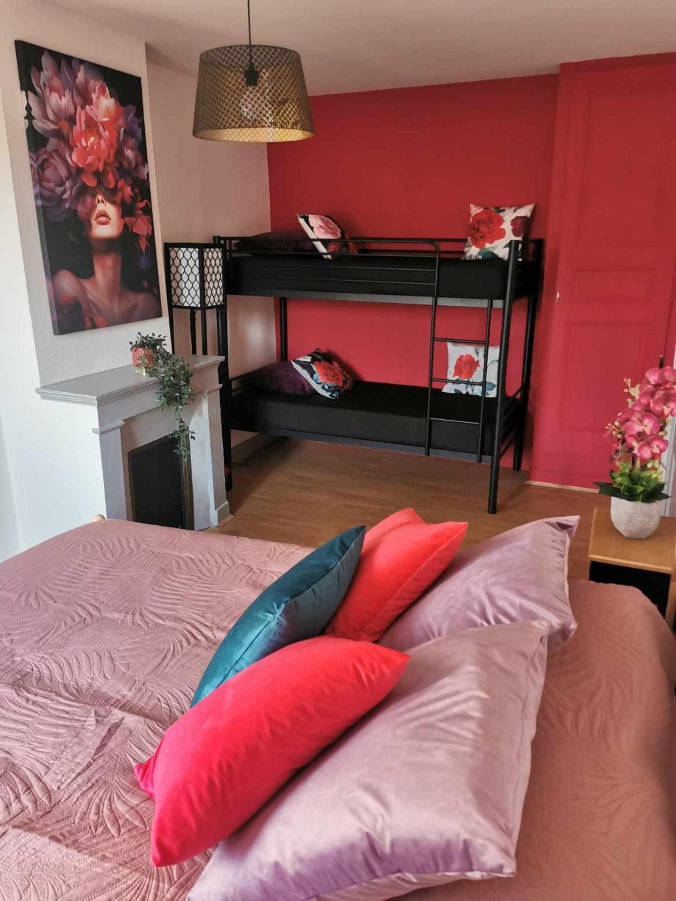אמבר Bel Appartement De 1 A 7 Personnes מראה חיצוני תמונה
