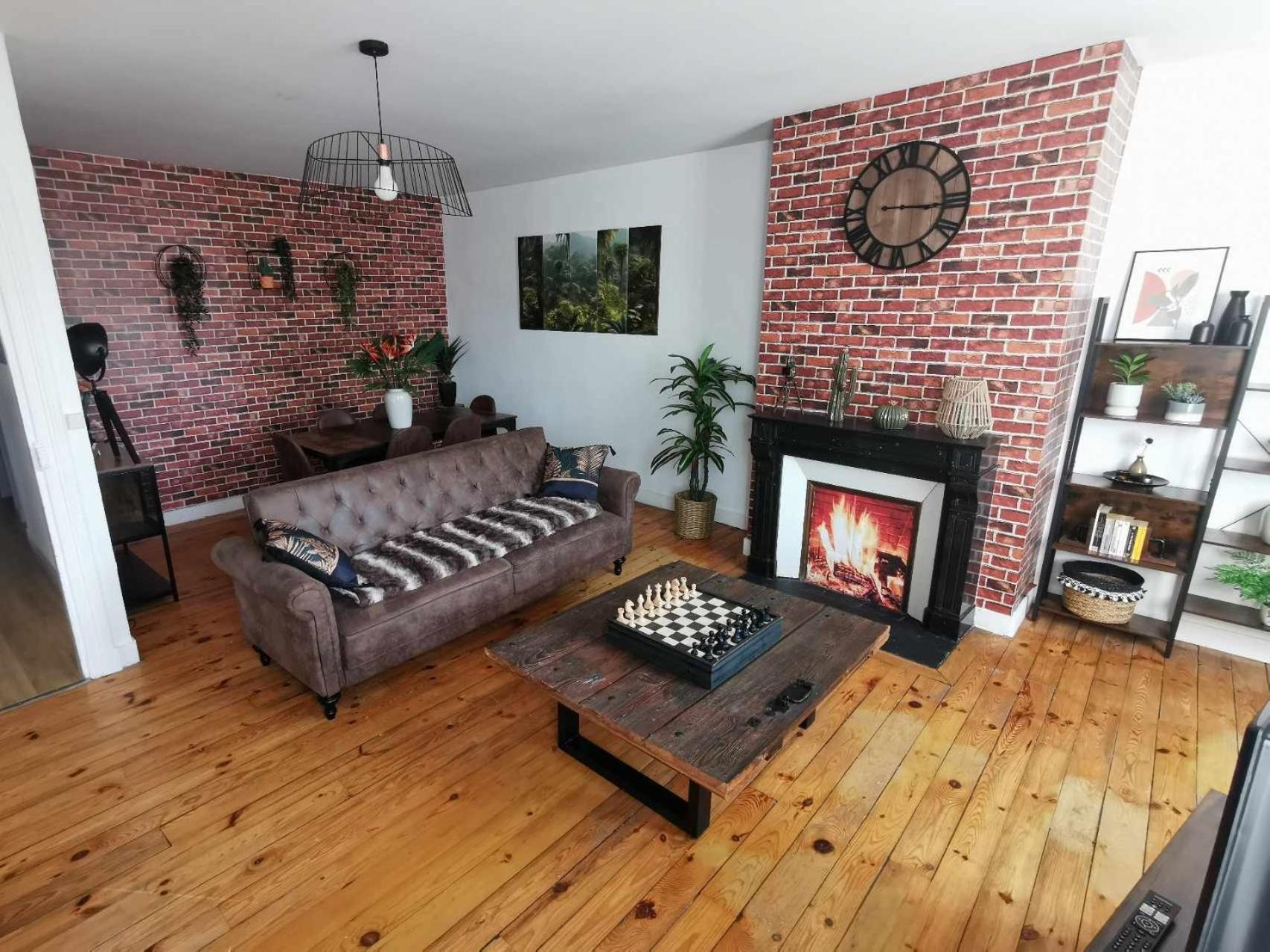 אמבר Bel Appartement De 1 A 7 Personnes מראה חיצוני תמונה