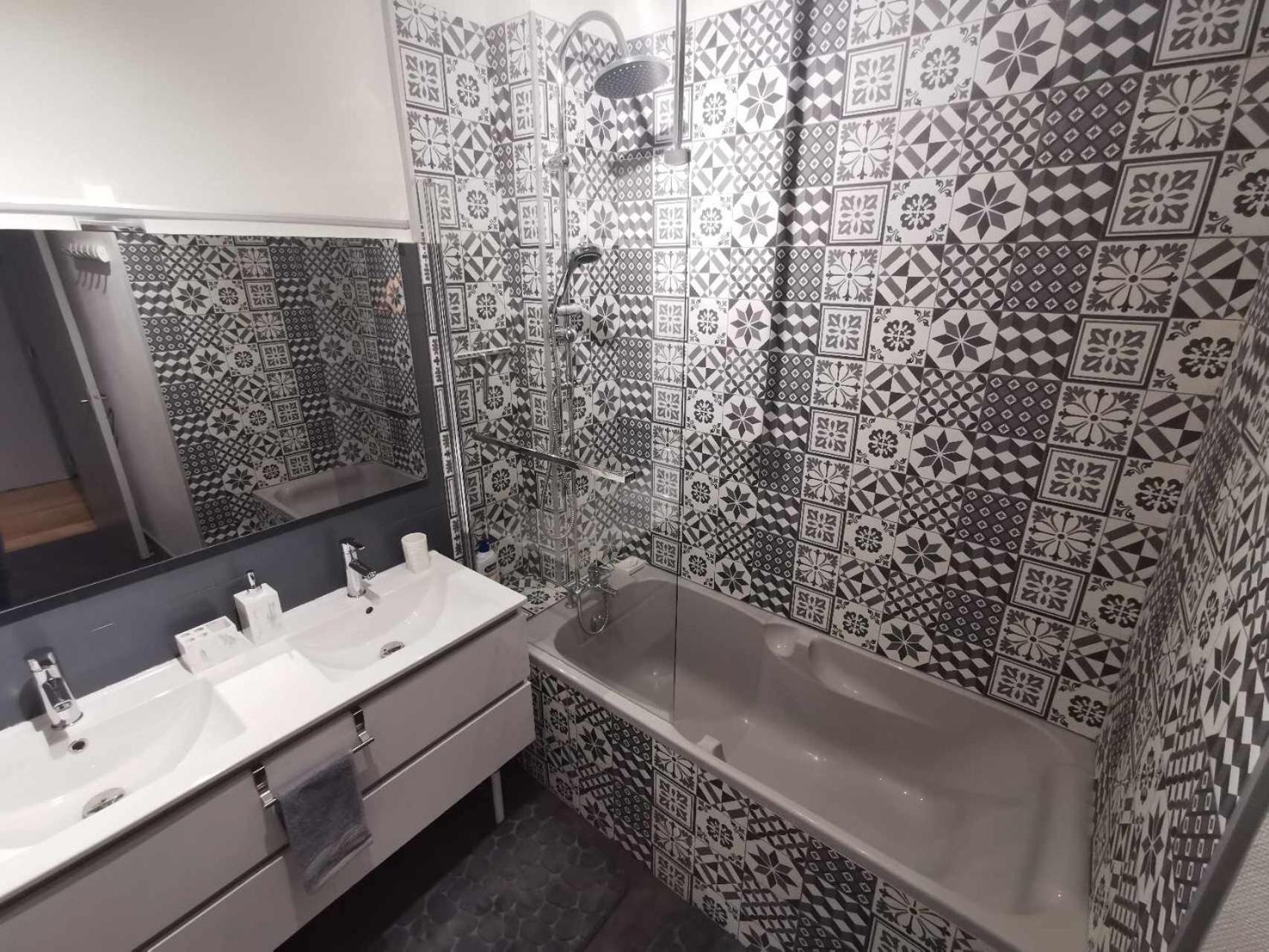 אמבר Bel Appartement De 1 A 7 Personnes מראה חיצוני תמונה